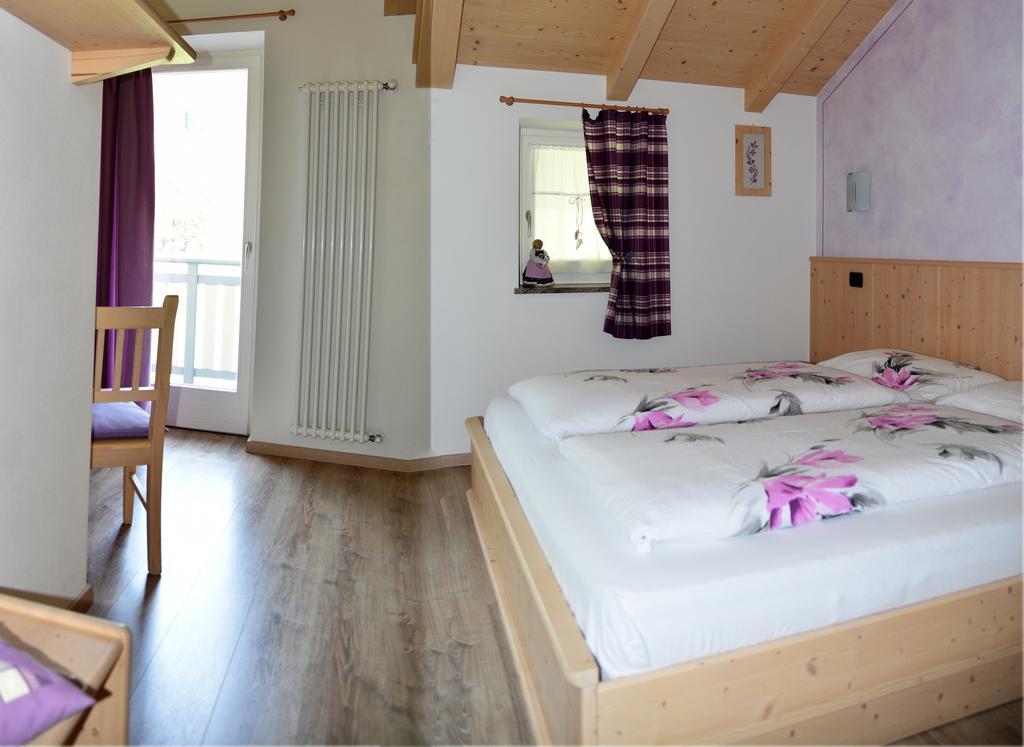 B&B 3 Cuori Predazzo Bagian luar foto